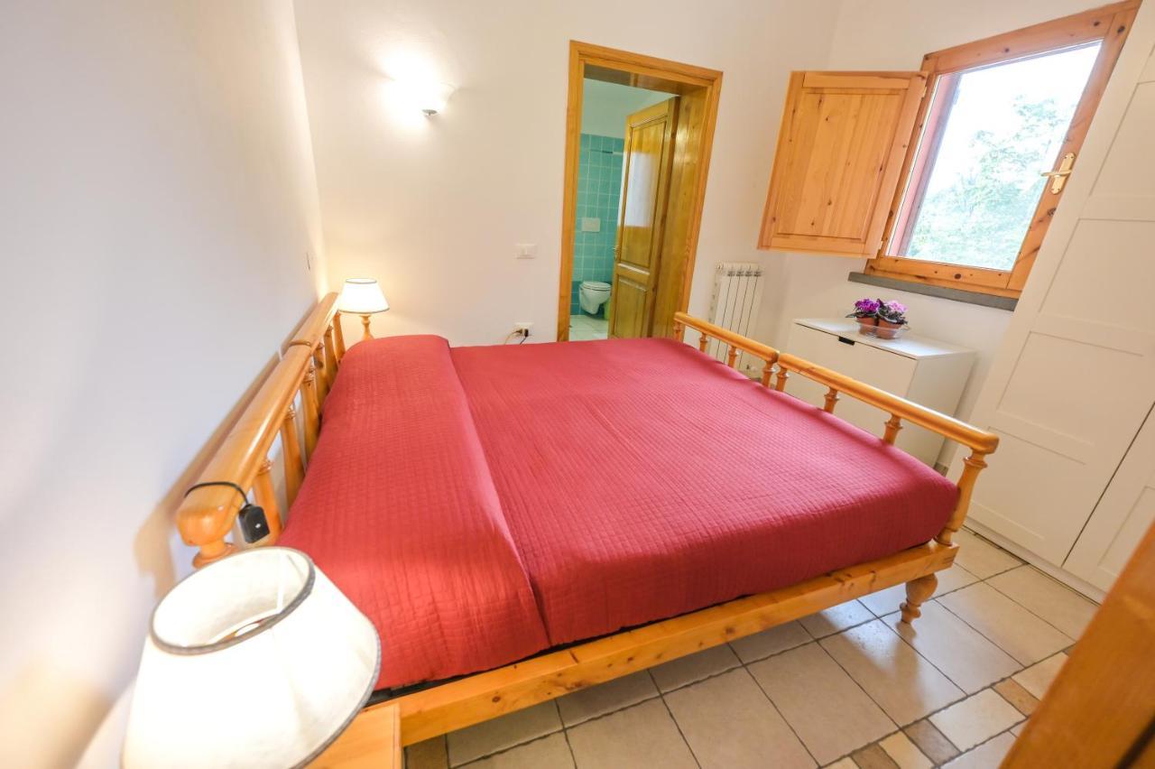 Agriturismo Poggio Al Pino Montelupo Fiorentino Dış mekan fotoğraf
