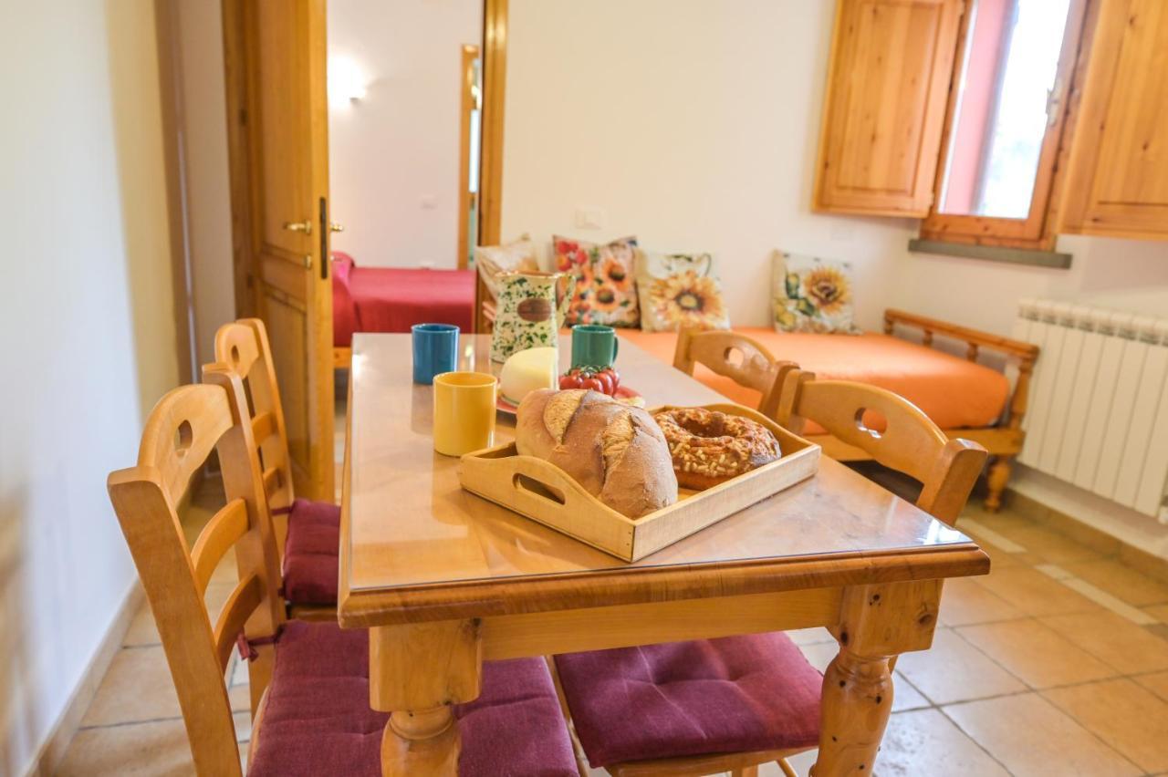Agriturismo Poggio Al Pino Montelupo Fiorentino Dış mekan fotoğraf