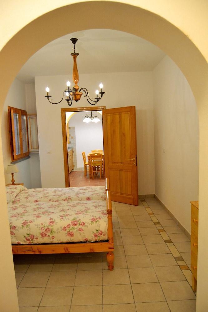 Agriturismo Poggio Al Pino Montelupo Fiorentino Dış mekan fotoğraf
