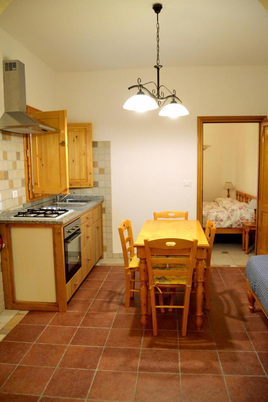 Agriturismo Poggio Al Pino Montelupo Fiorentino Dış mekan fotoğraf